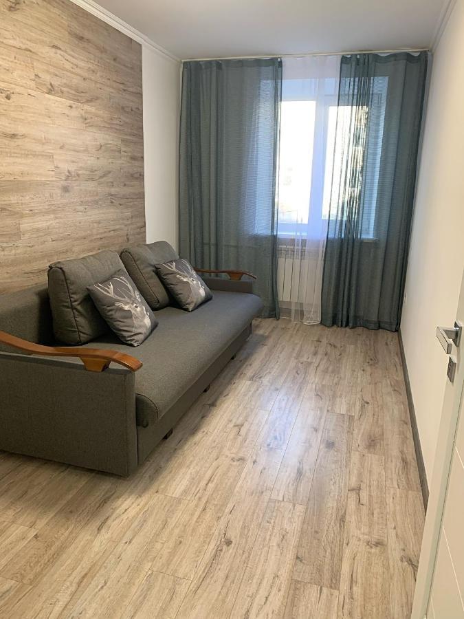 Зручні Апартаменти Подобово! Центр. Руська. 3 Кімн. Ternopil Exterior photo